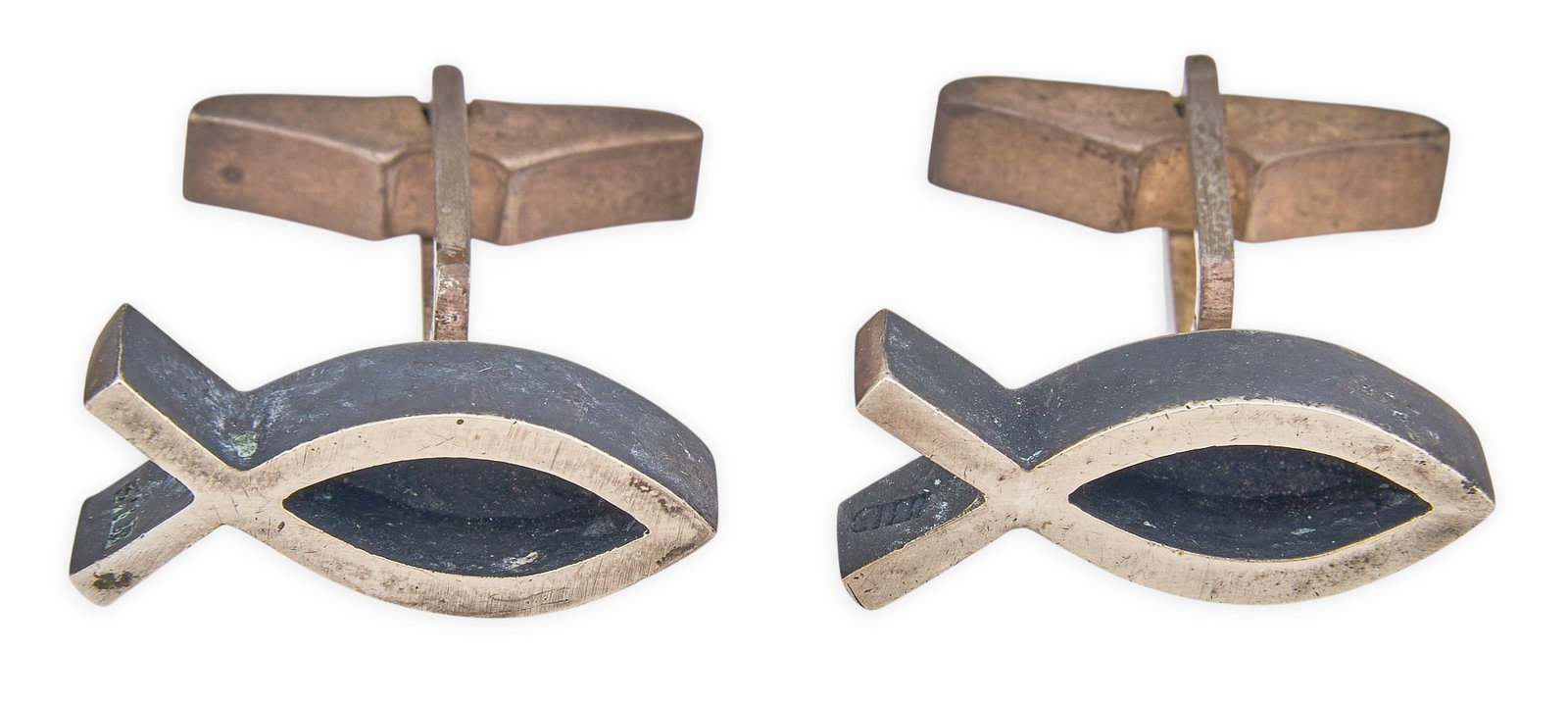 Red McCombs | James Avery Sterling Silver Ichthus Cufflinks: Pair of retired James Avery sterling silver Ichthus fish cufflinks with toggle backs, hallmarked Size: 7/8 in. x 3/8 in. Total weight: 13.1 g Provenance: Property from the personal estate