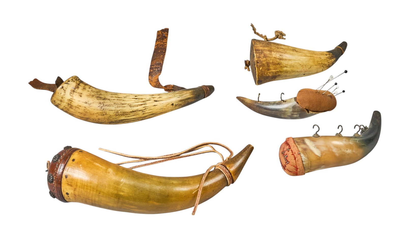 Red McCombs | (5) Powder Horns & Horn Pin Cushions (1 of 5)