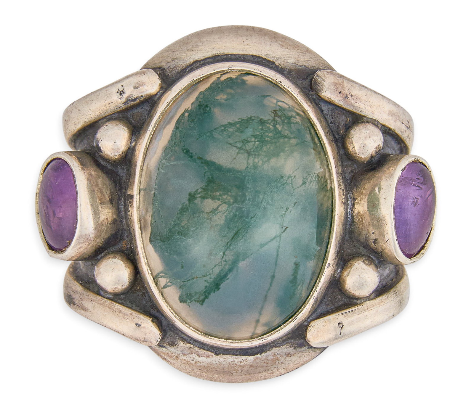 Red McCombs | Mexican Sterling & Multi-Stone Ring: Mexican sterling silver ring set with central agate oval cabochon, flanked by two amethyst oval cabochons and textured bead accents, marked "Sterling 925 Mexico" Size: 7 Total weight: 18.6 g