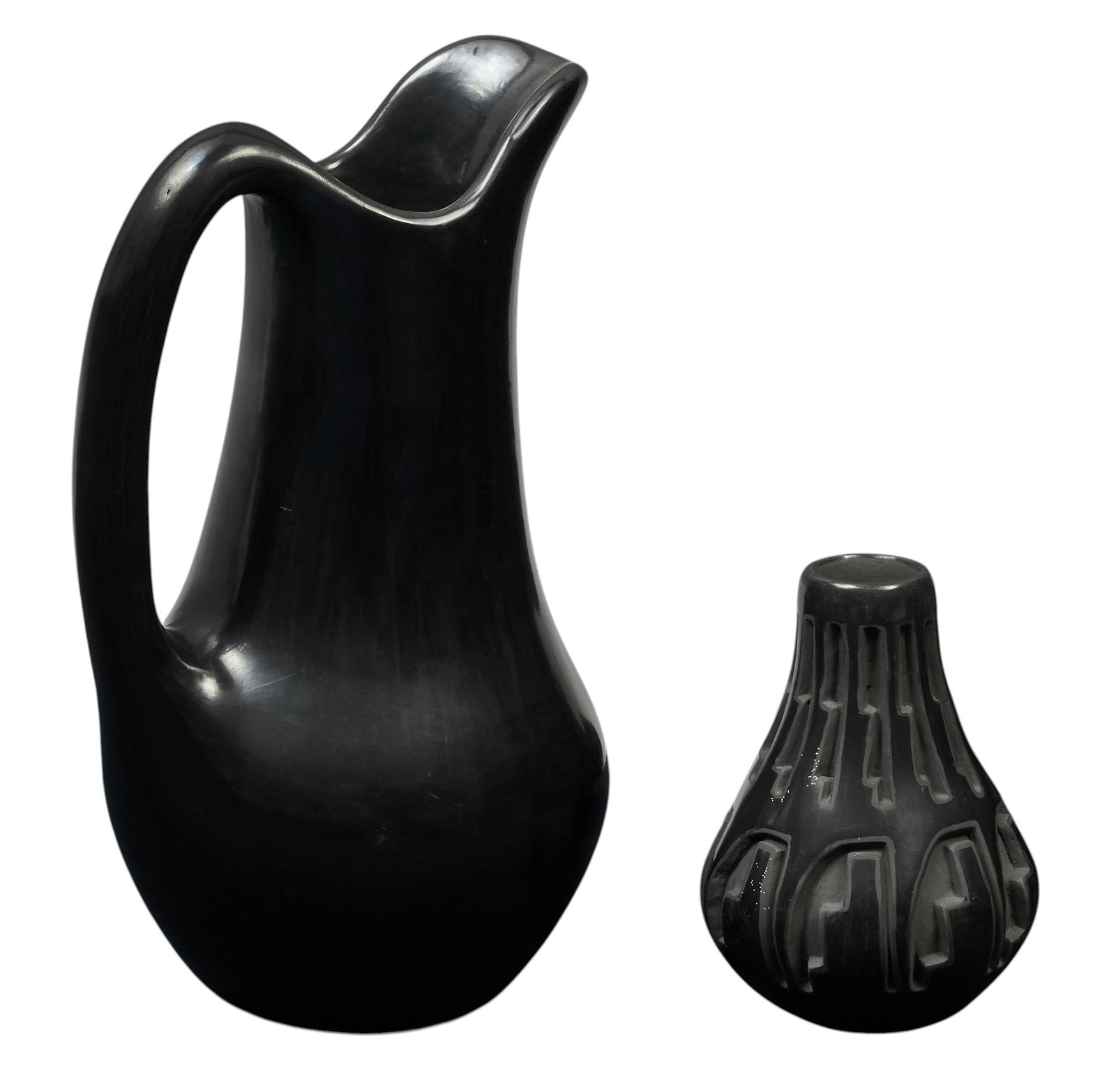 Santa Clara Pitcher and Incised Blackware Vessels (1 of 5)