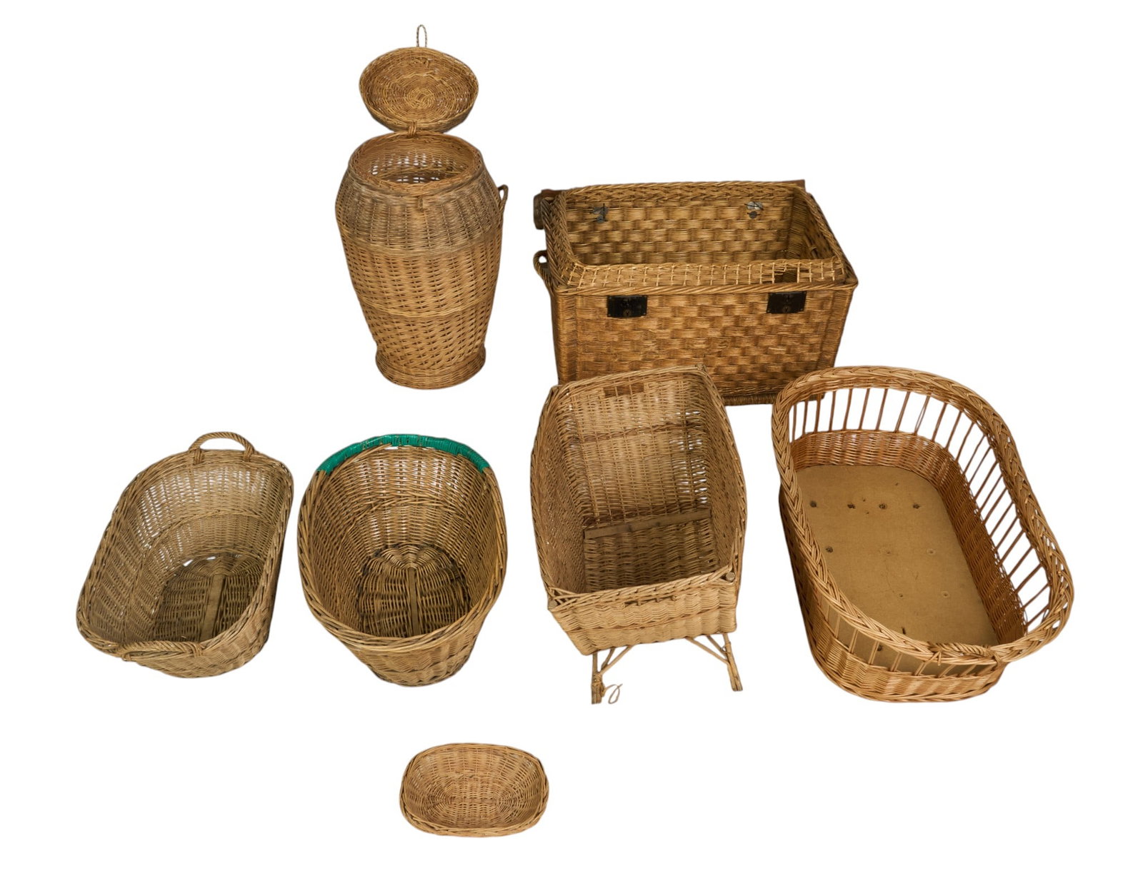 (7) Woven Wicker Items - 3