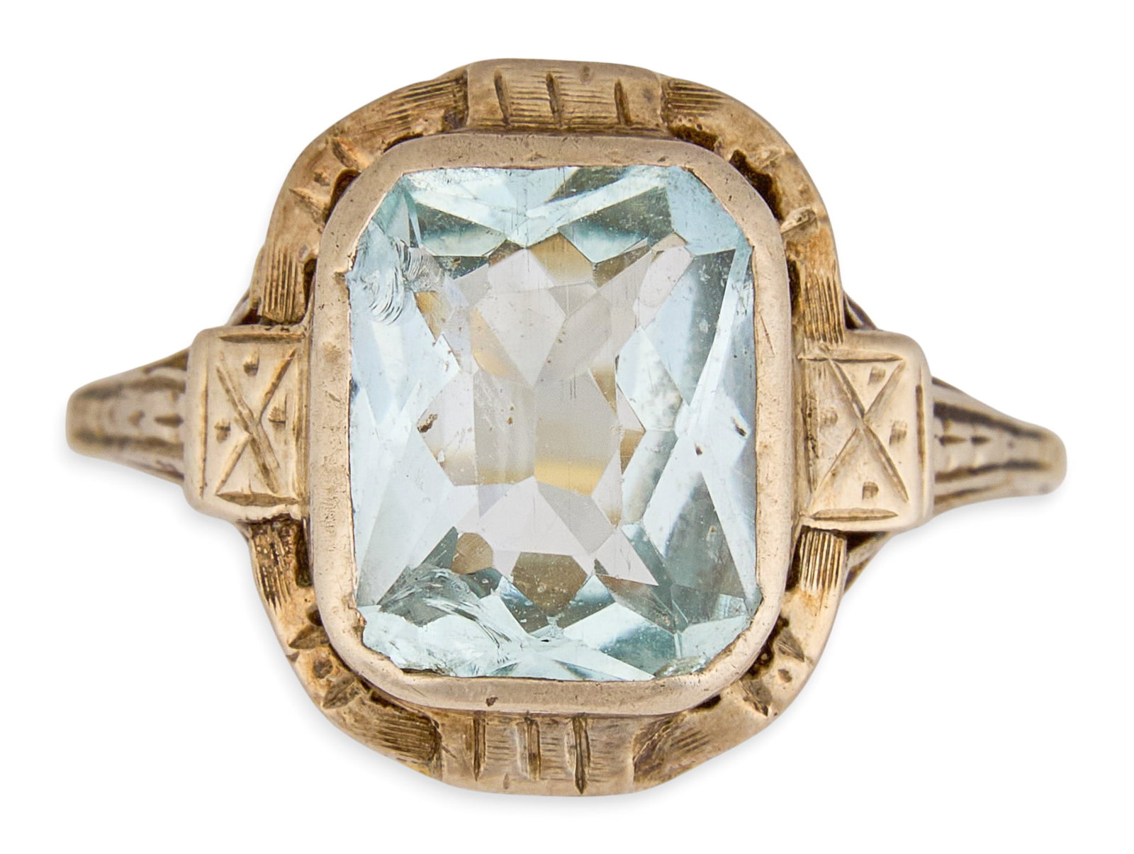 14K Aquamarine Ring: 14K yellow gold ring set with emerald cut aquamarine center stone, approximately 9.7 mm x 8.1 mm, marked "14K" Size: 5.5 Total weight: 4.1 g Provenance: Property from the collectio