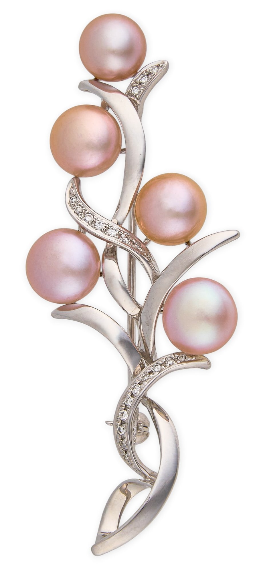 14K Pearl Brooch: 14K white gold brooch set with pink pearls and accented by round diamonds, marked "14K A" Size: 2.5 in. long Total weight: 8.7 g Provenance: Property from a home in the Alamo Heights