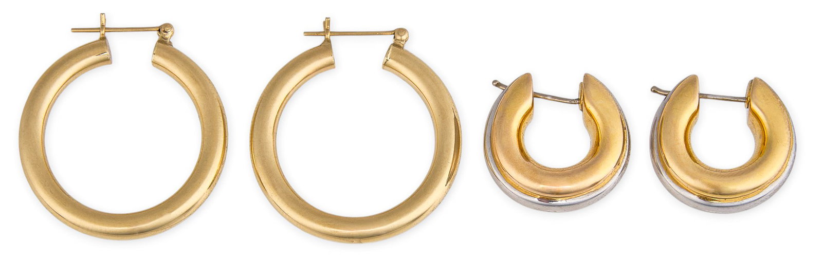 (2) Pairs of 14K Hoop Earrings: Two pairs of 14K gold hoop earrings, with hinged posts Size: 1.25 in. diameter / largest Total weight: 8.18 g Provenance: Property from a home in the Alamo Heights neighborhood of San Antonio, Texas
