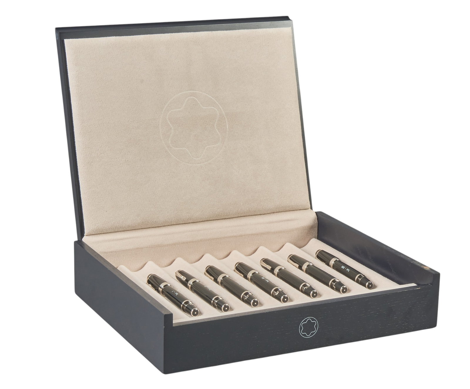 Montblanc Meisterstück 146 Fountain Pen Nib Tester Set: Montblanc Meisterstück 146 LeGrand fountain pen dealer tester set, comprising eight black precious resin fountain pens with gold-plated trim and 14K gold nibs, each barrel marked “Test&rdqu