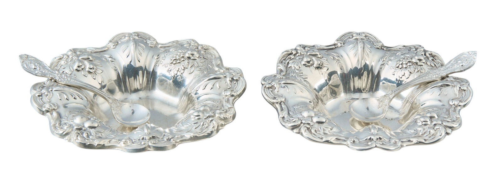 (2) "Francis I" by Reed and Barton Salt Bowls with Spoons: Two "Francis I" by Reed and Barton salt bowls with spoons height 0.5 in. x diameter 3.5 in. / each Total weight: 3.48 ozt (weighable silver) Provenance: Property from the collect