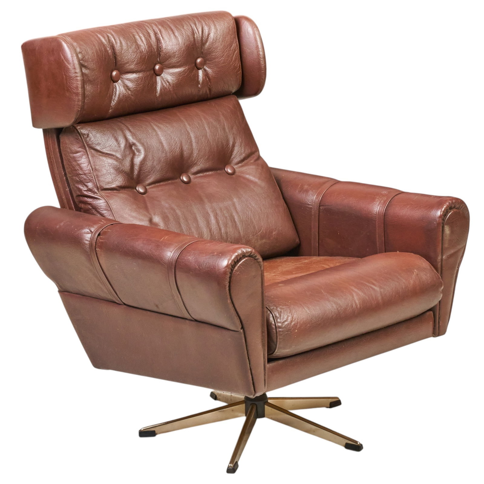 Danish Mid-Century Leather Lounge Chair: Danish mid-century lounge chair with button-tufted brown leather upholstery and padded armrests, on splayed swivel base height 37.5 in. x width 32 in. x depth 32 in.