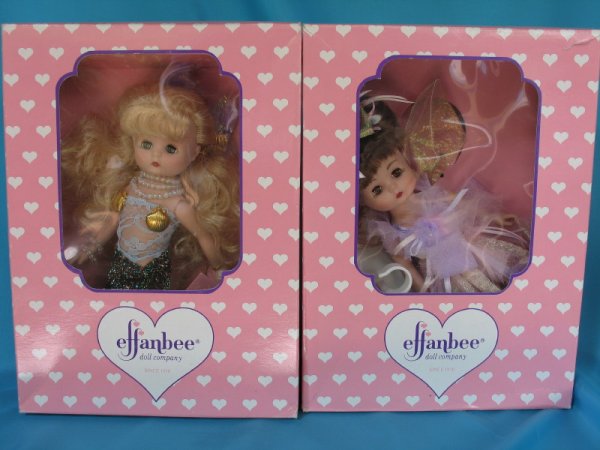 215. Two boxed 1990s Effanbee dolls from Storybook: 215. Two pink boxed 1990s Effanbee dolls from Storybook series. LittleMermaid & Tinker Bell in excellent condition.