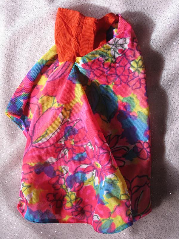 Rare Mattel Barbie "Floating Gardens" 1967 tagged dress (1 of 4)