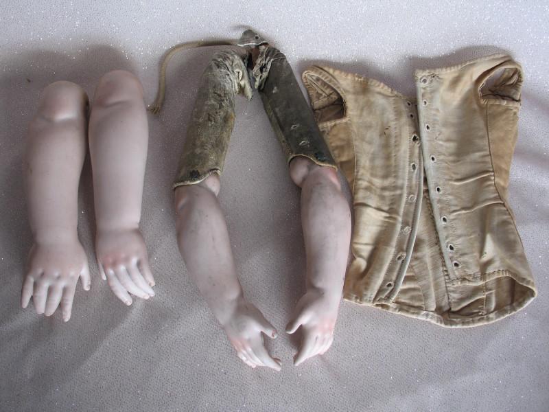 Mixed doll parts:- Pair of Bru Jne Bebe Chevrot Period (1 of 7)