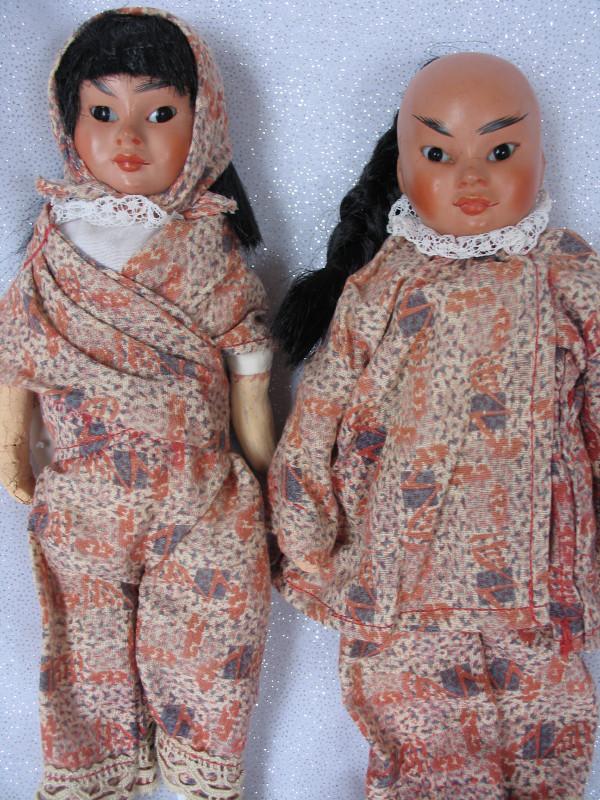 Two vintage Oriental plastoid shoulder head boy/girl (1 of 2)