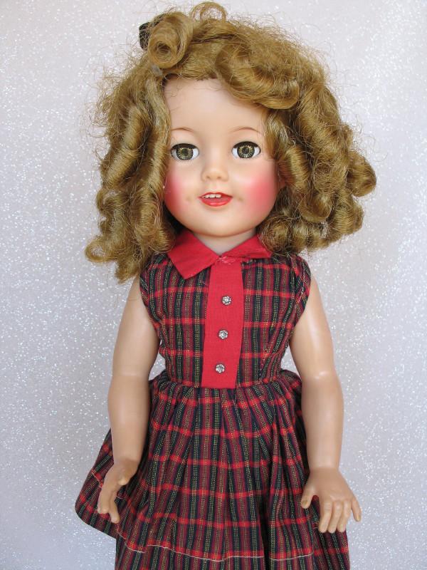 Vinyl 1957-63 Ideal Shirley Temple 17" (43cm) . Vibrant: Vinyl 1957-63 Ideal Shirley Temple 17" (43cm) . Vibrant original features, o-closed red mouth with only four teeth, red cheeks, hazel sleep eyes, real lashes, original curl rooted hair . Original undi