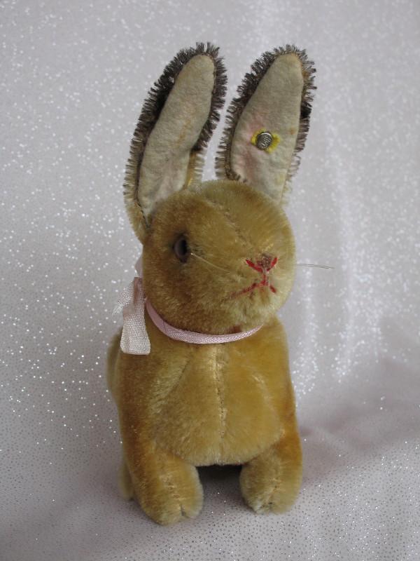 Three mixed animals . Steiff l8cm seated rabbit, silver (1 of 3)