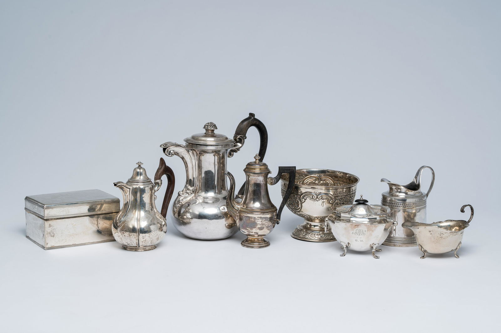 A varied collection of silver items, various origins, 19th/20th C. (1 of 20)