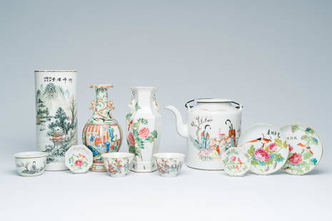 A varied collection of Chinese famille rose and qianjiang cai porcelain, 19th/20th C.: Title: A varied collection of Chinese famille rose and qianjiang cai porcelain, 19th/20th C. Description: H 28 cm (the hat stand) H 24,4 - 23,5 cm (the two vases) H 19,7 - L 23 cm (the teapot) 