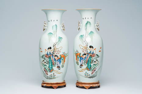 A pair of Chinese qianjiang cai vases with a lady, playing children and a cat in a garden, 19th/20th: Title: A pair of Chinese qianjiang cai vases with a lady, playing children and a cat in a garden, 19th/20th C. Description: H 61,5 - 57,4 cm (with and without base)