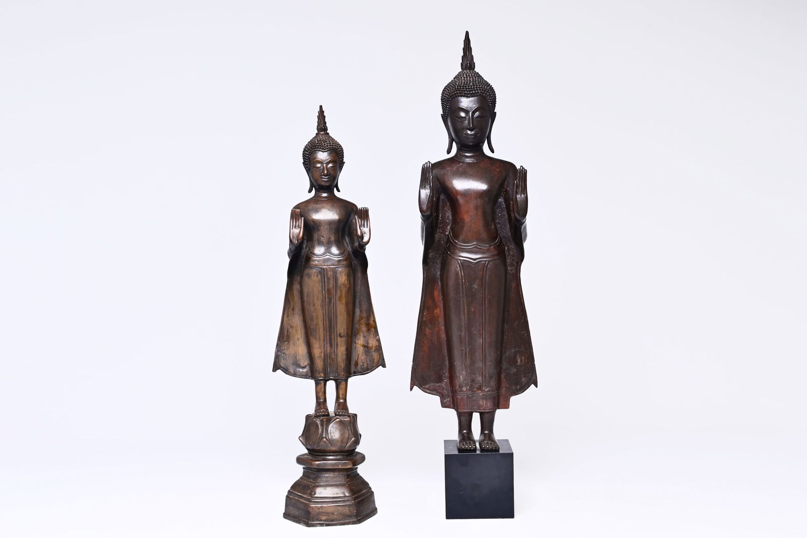 Two Thai bronze 'Buddha' sculptures, 19th/20th C. (1 of 11)