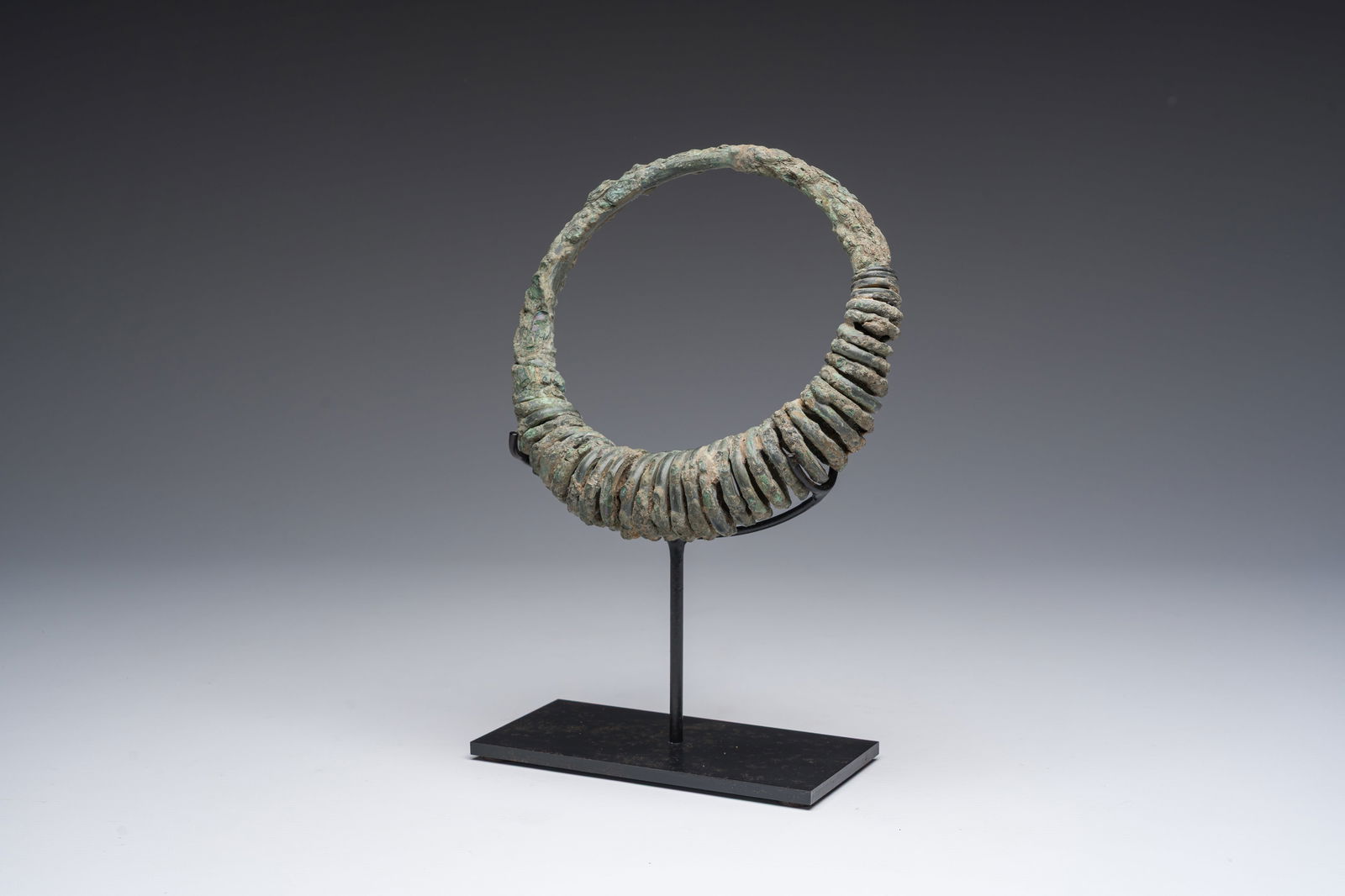 A Vietnamese bronze necklace, Dong Son culture, 10th/1st C. b.C. (1 of 7)