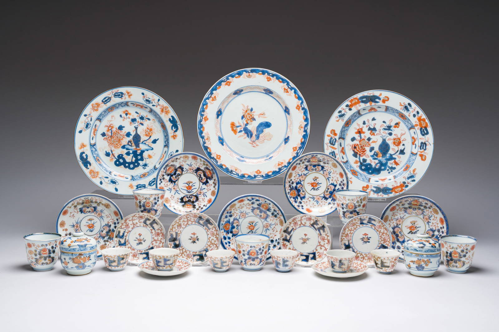 A varied collection of Chinese and Japanese Imari porcelain, 18th C.