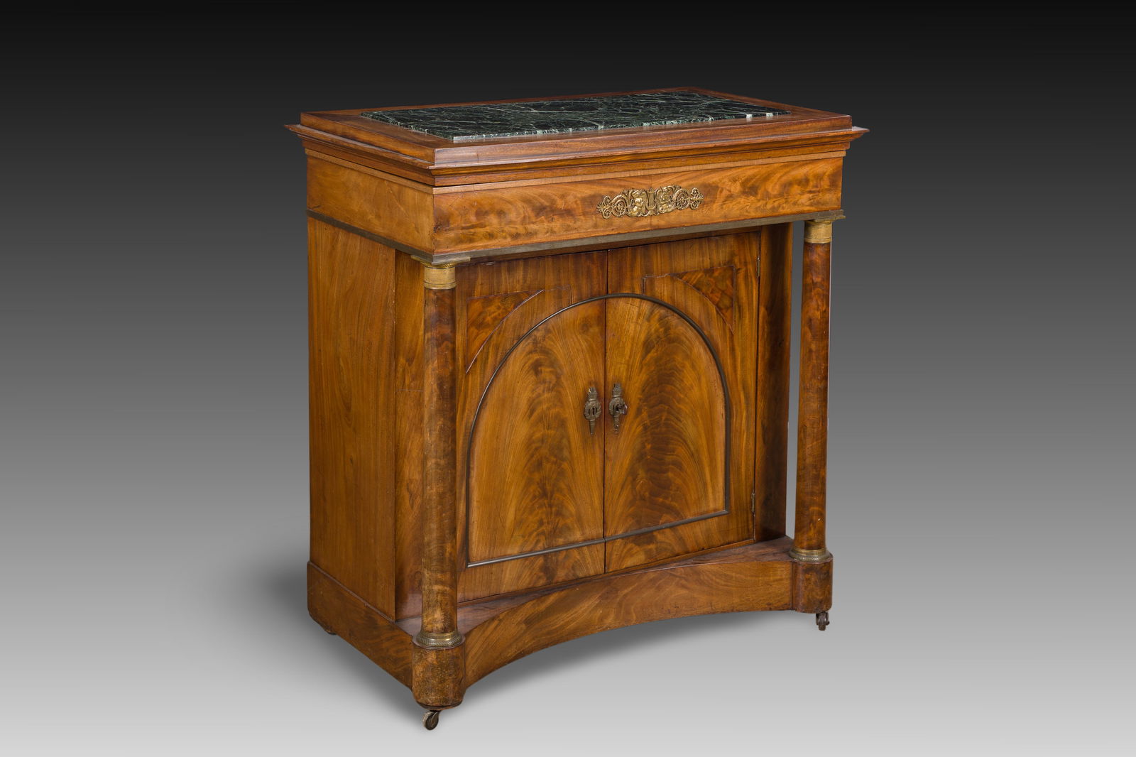 A French Empire style gilt bronze mounted two-door mahogany cabinet with a green marble top, 19th C. (1 of 8)