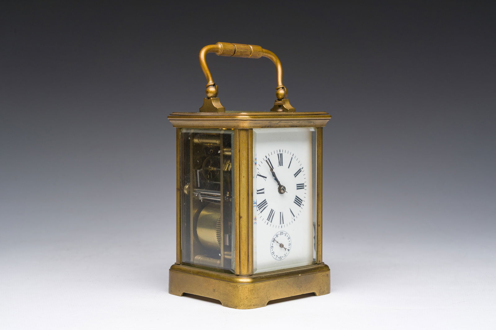 A French brass carriage clock, 19th C. (1 of 10)