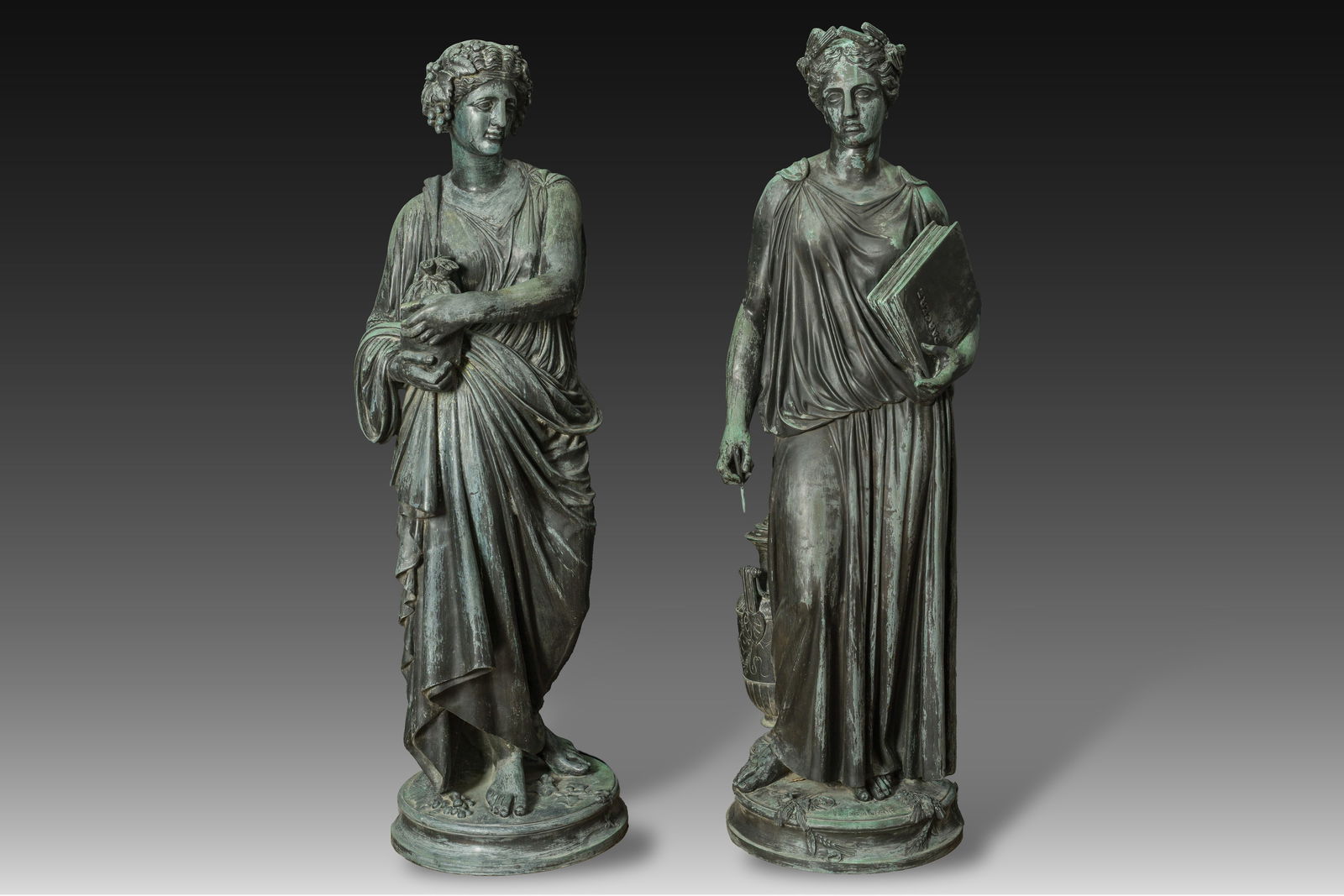 Eugène Louis Lequesne (1815-1887): Two large patinated bronze garden statues of females after the (1 of 20)