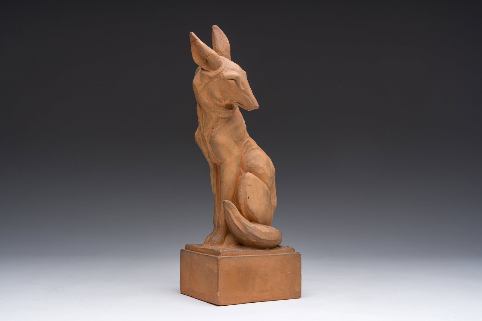 Raymond de Meester de Betzenbroeck (1904-1995): Seated fox, terracotta sculpture (1 of 7)
