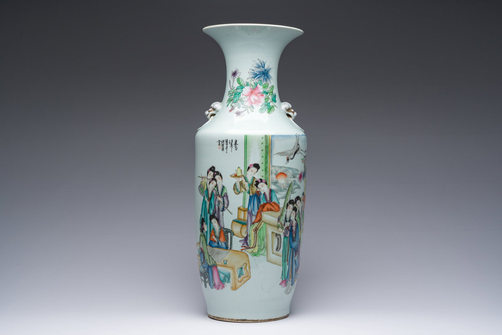 A Chinese famille rose vase with female scholars, 19th/20th C. (1 of 6)