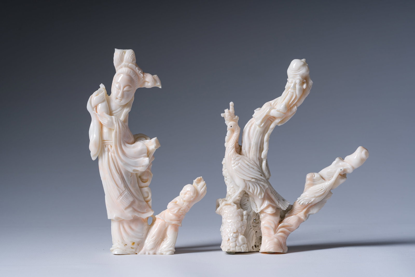 Two Chinese white coral sculptures depicting Guanyin and Shou Lao, 19th/20th C. (1 of 7)