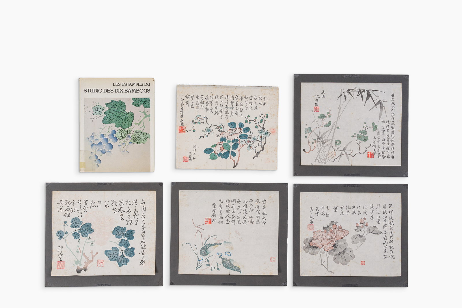 Chinese school: Five woodcut pages from an album, probably 17th C., and the book 'Les estampes du: Chinese school: Five woodcut pages from an album, probably 17th C., and the book 'Les estampes du studio des dix bambous' Dim.: 30,5 x 25 cm (the woodcuts) Dim.: 28 x 22 cm (the book) From the 'Shizhu