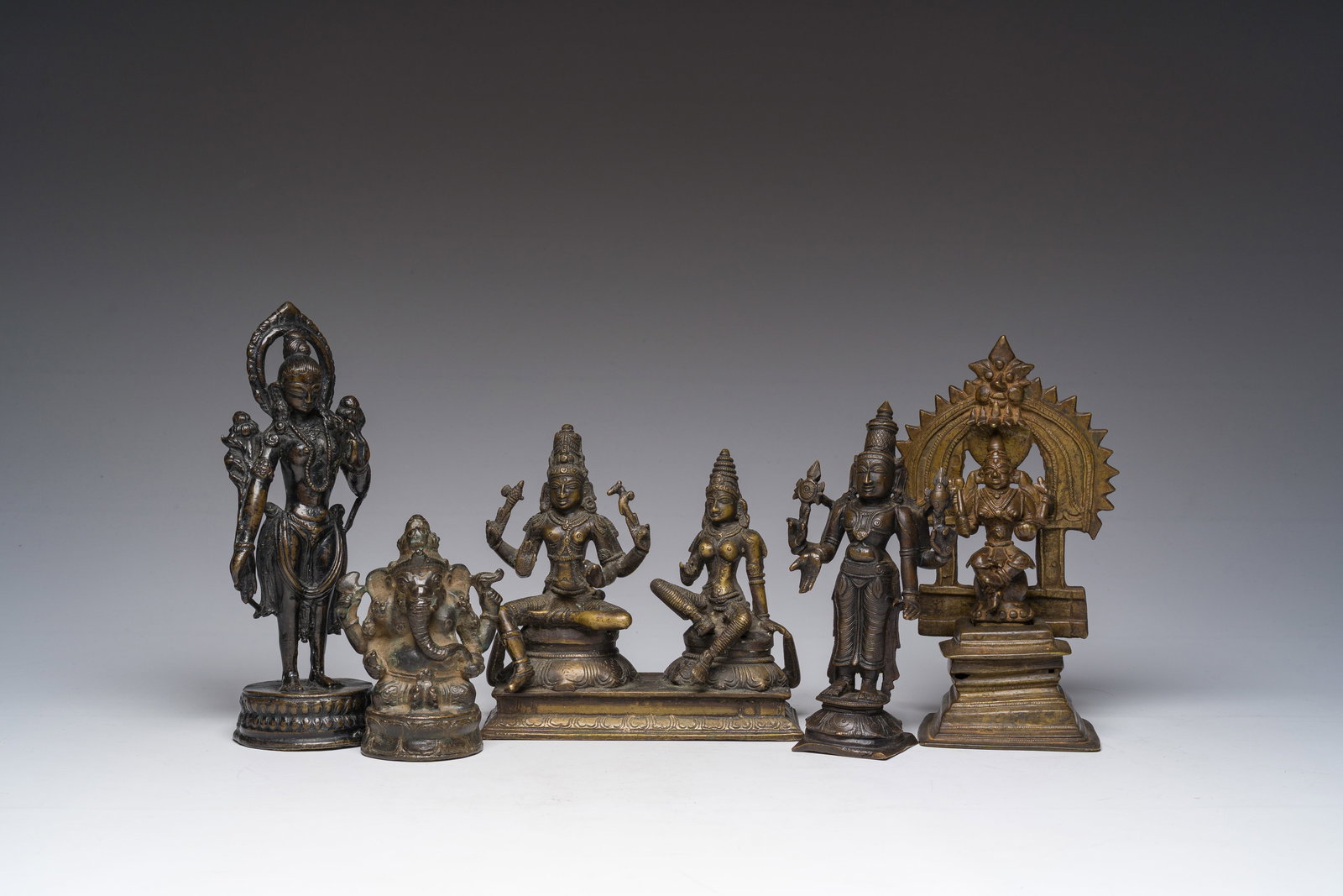 Five Indian bronze votive sculptures, 19th/20th C. (1 of 8)