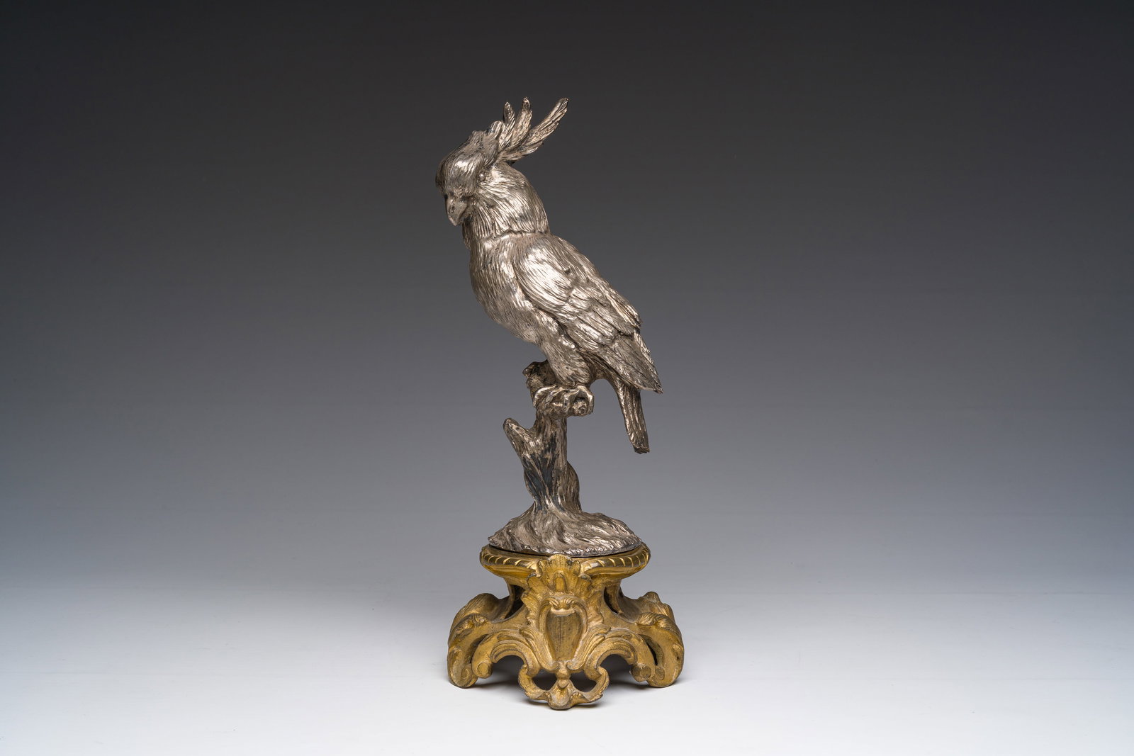 French school: A cockatoo, silver-plated copper on a gilt bronze Louis XV style stand, 19th/20th C. (1 of 7)