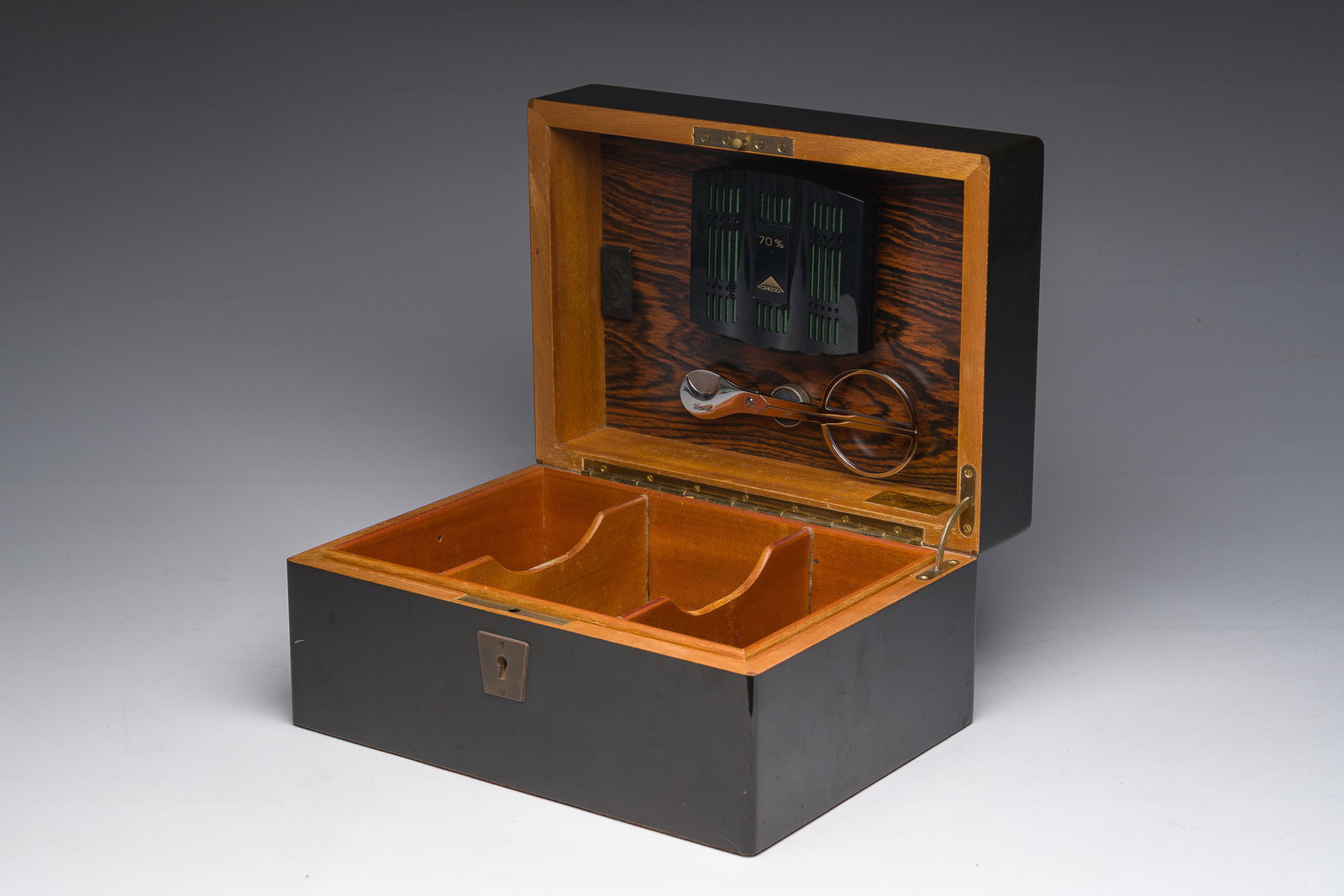 A 'Davidoff' humidor or cigar box in partially lacquered cedar with three compartments, a (1 of 12)