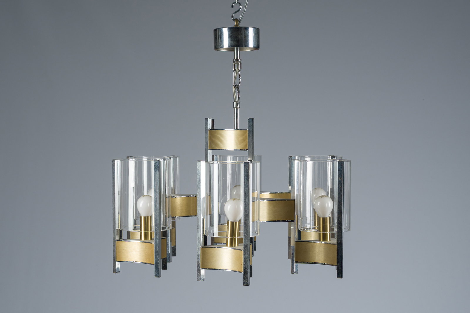 Gaetano Sciolari (1927-1994): A six-light 'Hurricane' brass and chrome-plated metal chandelier,: Gaetano Sciolari (1927-1994): A six-light 'Hurricane' brass and chrome-plated metal chandelier, third quarter 20th C. H 59 cm - Dia.: 60,5 cm