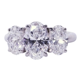 platinum 3 oval diamond piece ring