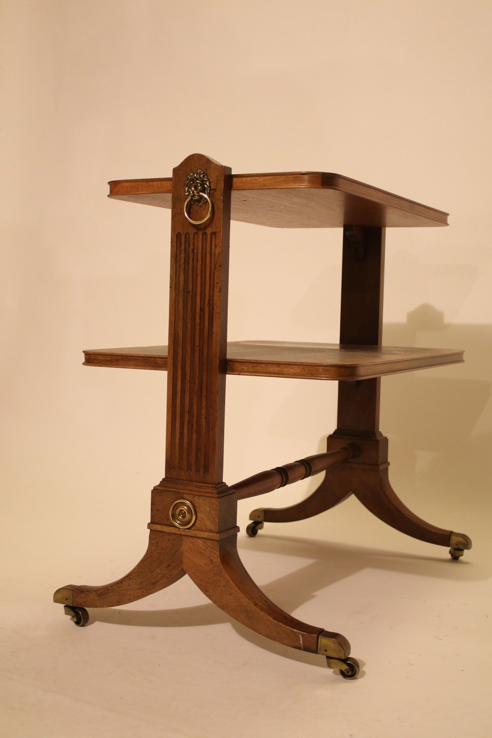 Table: Double tier table 24 x 14 x 26h
