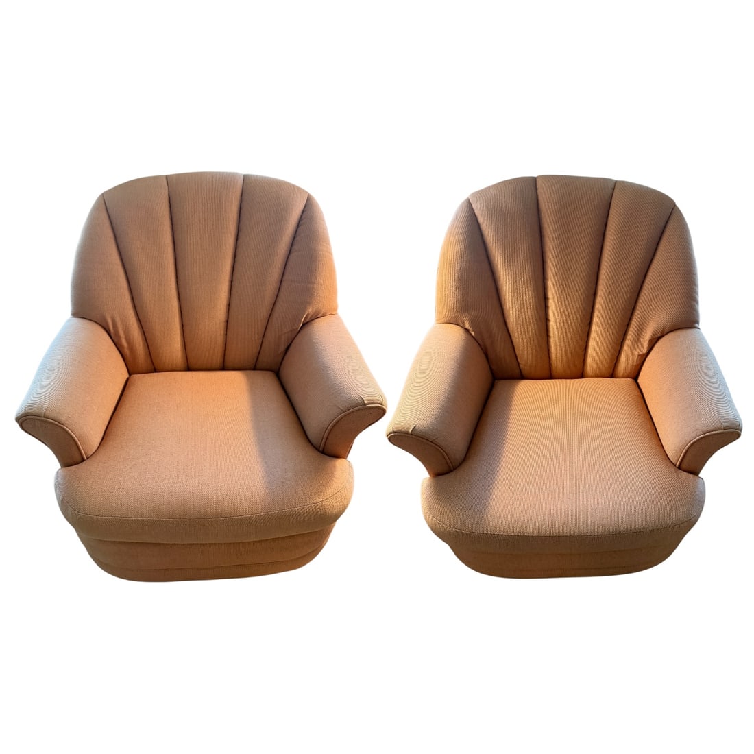 Pair of Vintage Shell-Back Upholstered Armchairs by Bassett: Elegant pair of vintage upholstered armchairs by Bassett Furniture Upholstery Division, featuring a distinctive shell-back (also known as petal-back) design. The sculptural backrest fans outward in