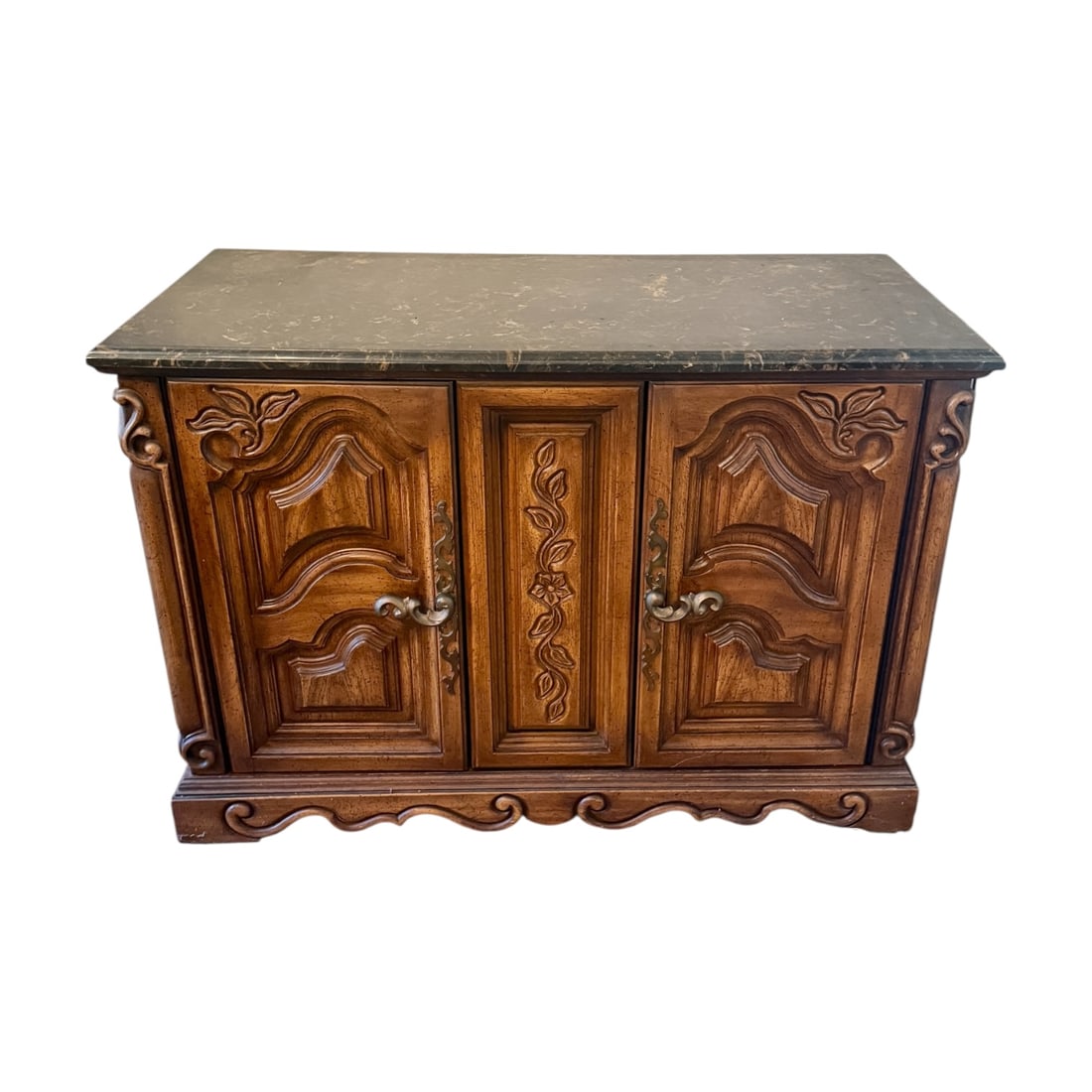 French Provincial Style Carved Wood Sideboard with Green Marble Top: Decorative French Provincial style sideboard cabinet featuring a green marble top with natural veining above a carved wood case. The cabinet displays traditional Louis XV–inspired detailing,