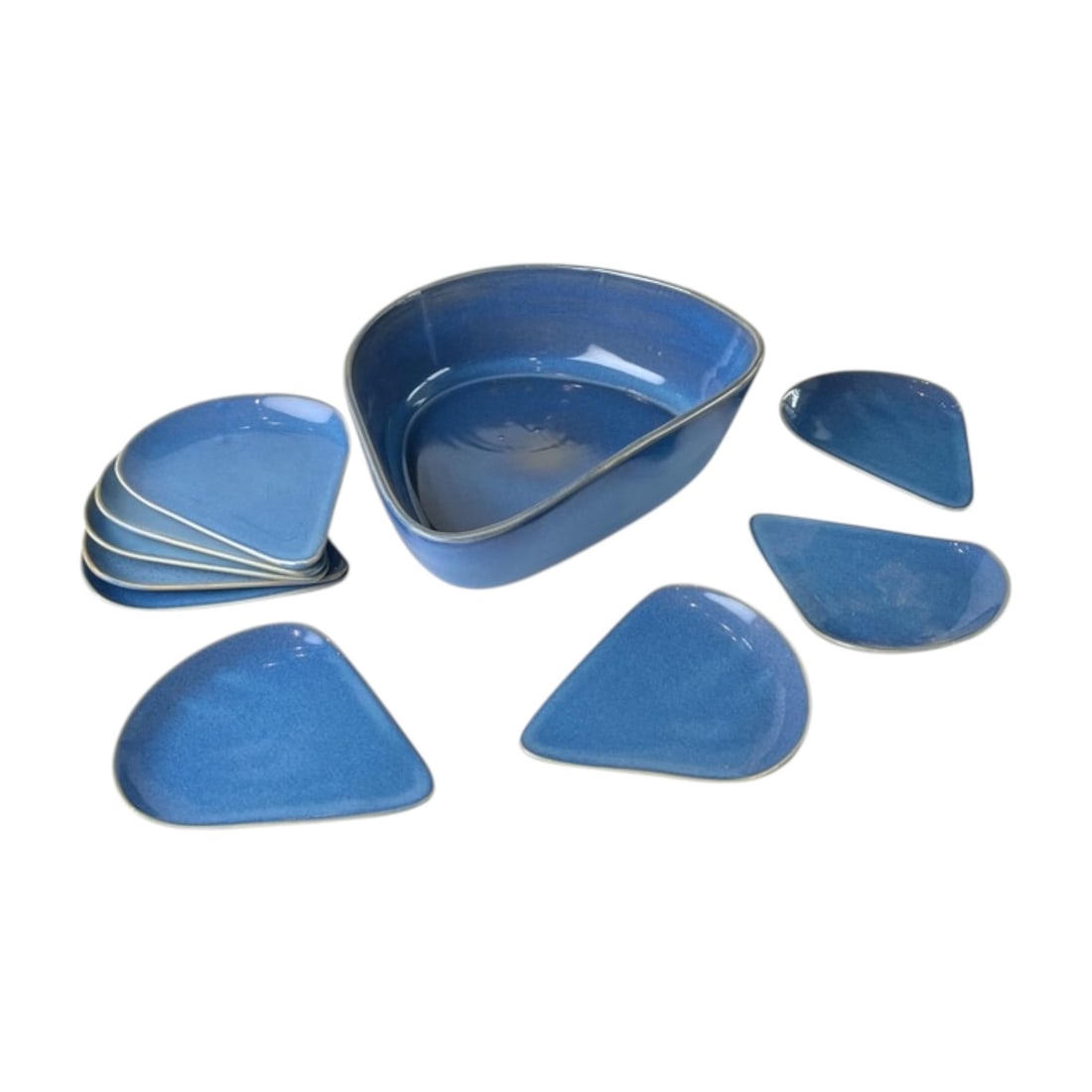 8 Blue Trinity Platter with a Matching Bowl (1 of 3)