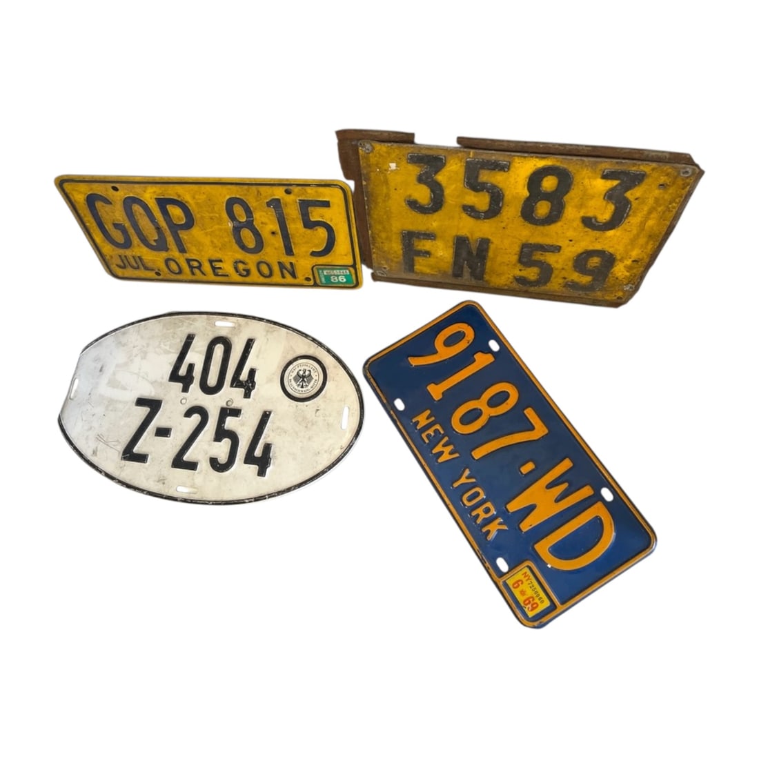 Vintage License Plates (set of 4) (1 of 7)