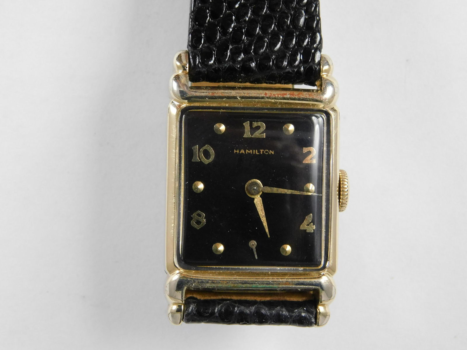 Hamilton Tank Style, manual wind (1 of 3)