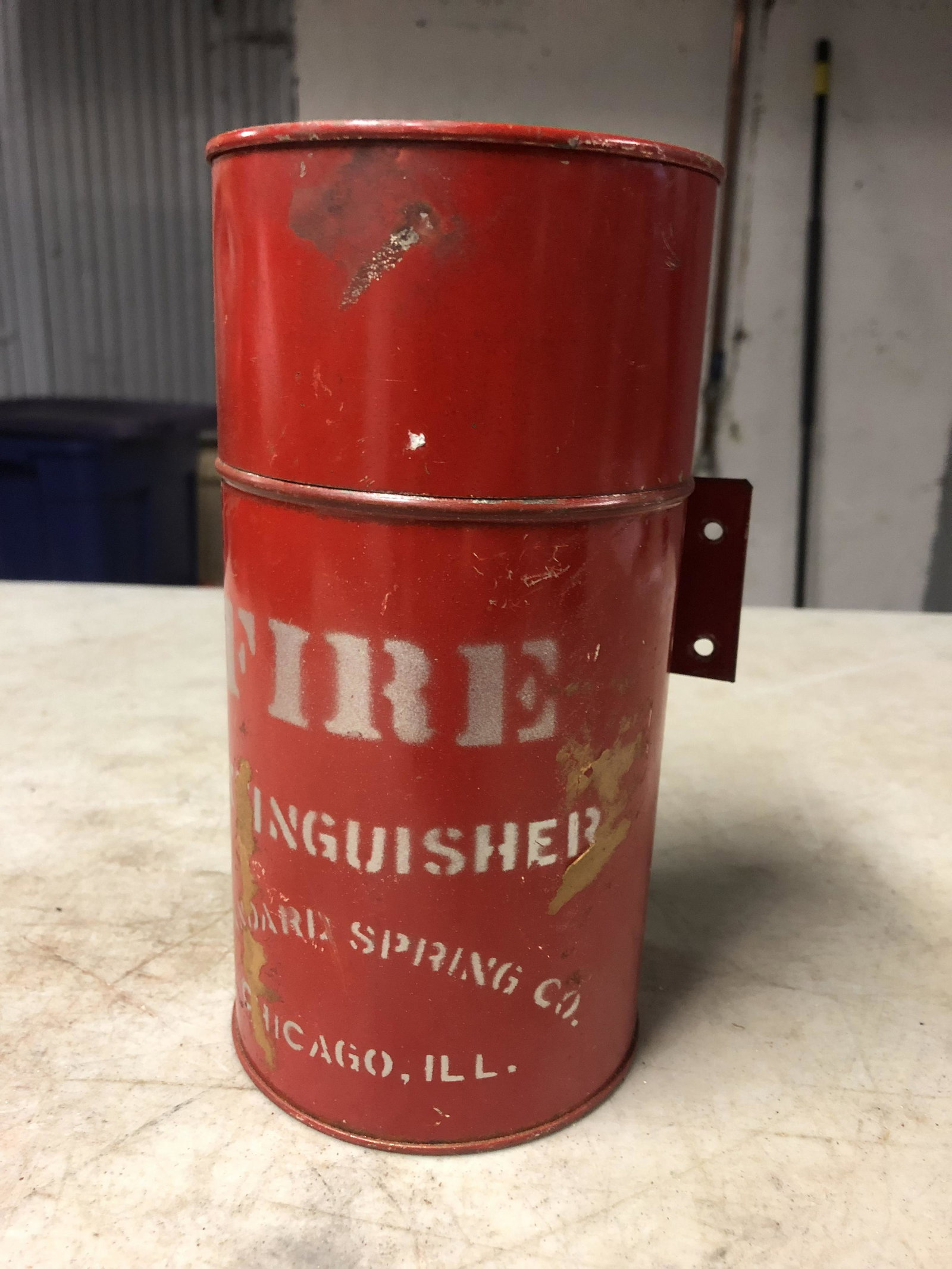 FIRE EXTINGUISHER, CHICAGO, IL (1 of 1)