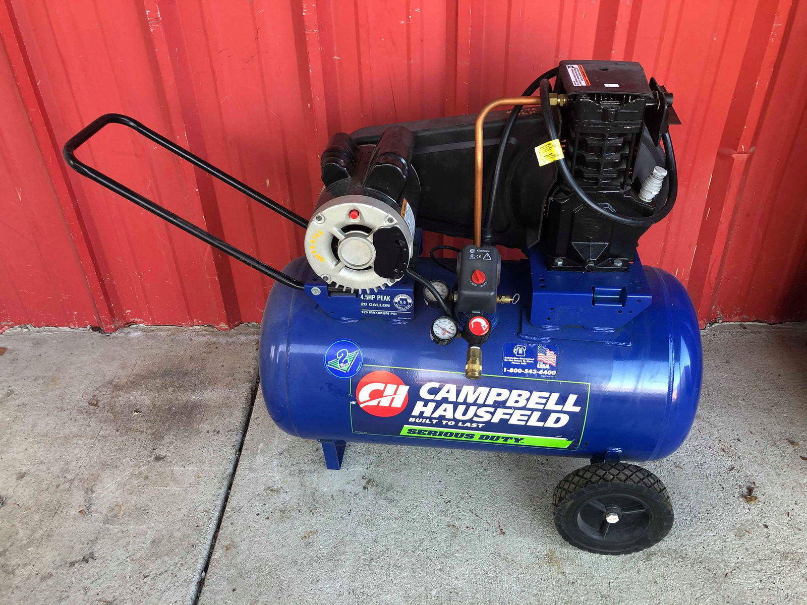 CAMPBELL HAUSFELD AIR COMPRESSOR: CAMPBELL HAUSFELD AIR COMPRESSOR. 20 GAL, 4.5HP PEAK, 125 MAX PSI