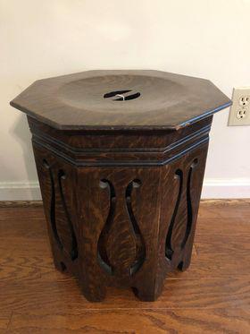 Unique Tiger Oak Octagon Top Table (1 of 2)