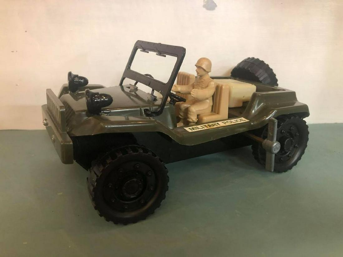 Japan Wind Up Military Police Toy: Japan Wind Up Military Police Toy