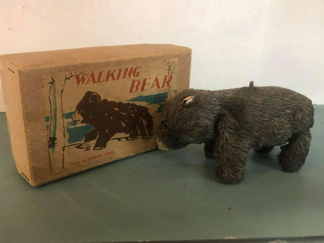 Japan Walking Bear Wind Up (1 of 2)