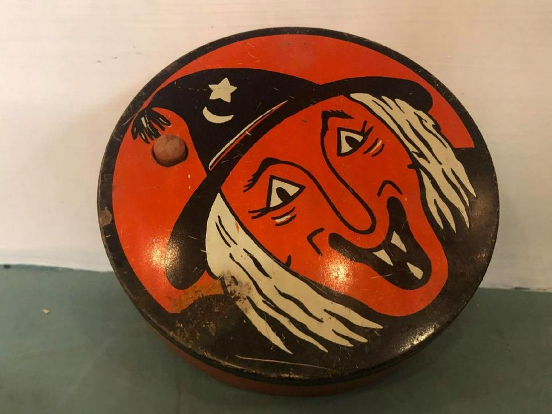 Early Halloween Noise Maker (1 of 2)