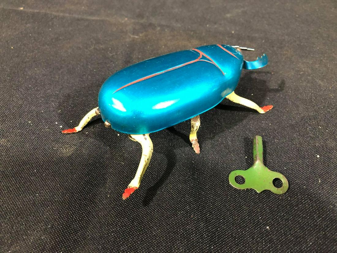 Ca. 1950 Japanese Wind Up Tin Toy: Ca. 1950 Japanese Wind Up Tin Toy