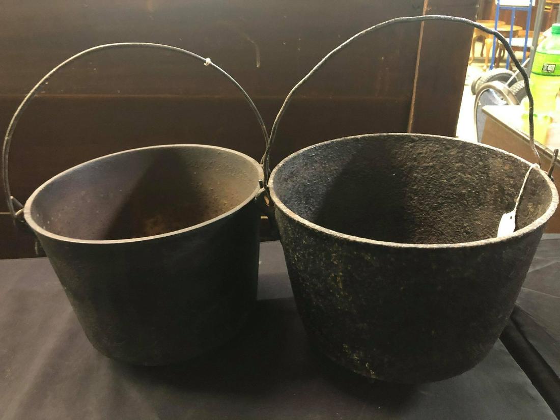 Pair Of Cast Iron Kettles: Pair Of Cast Iron Kettles