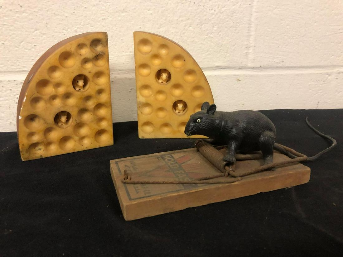 Vintage Italian Alabaster Noymer Bookends & Mouse With: Vintage Italian Alabaster Noymer Bookends & Mouse With Trap